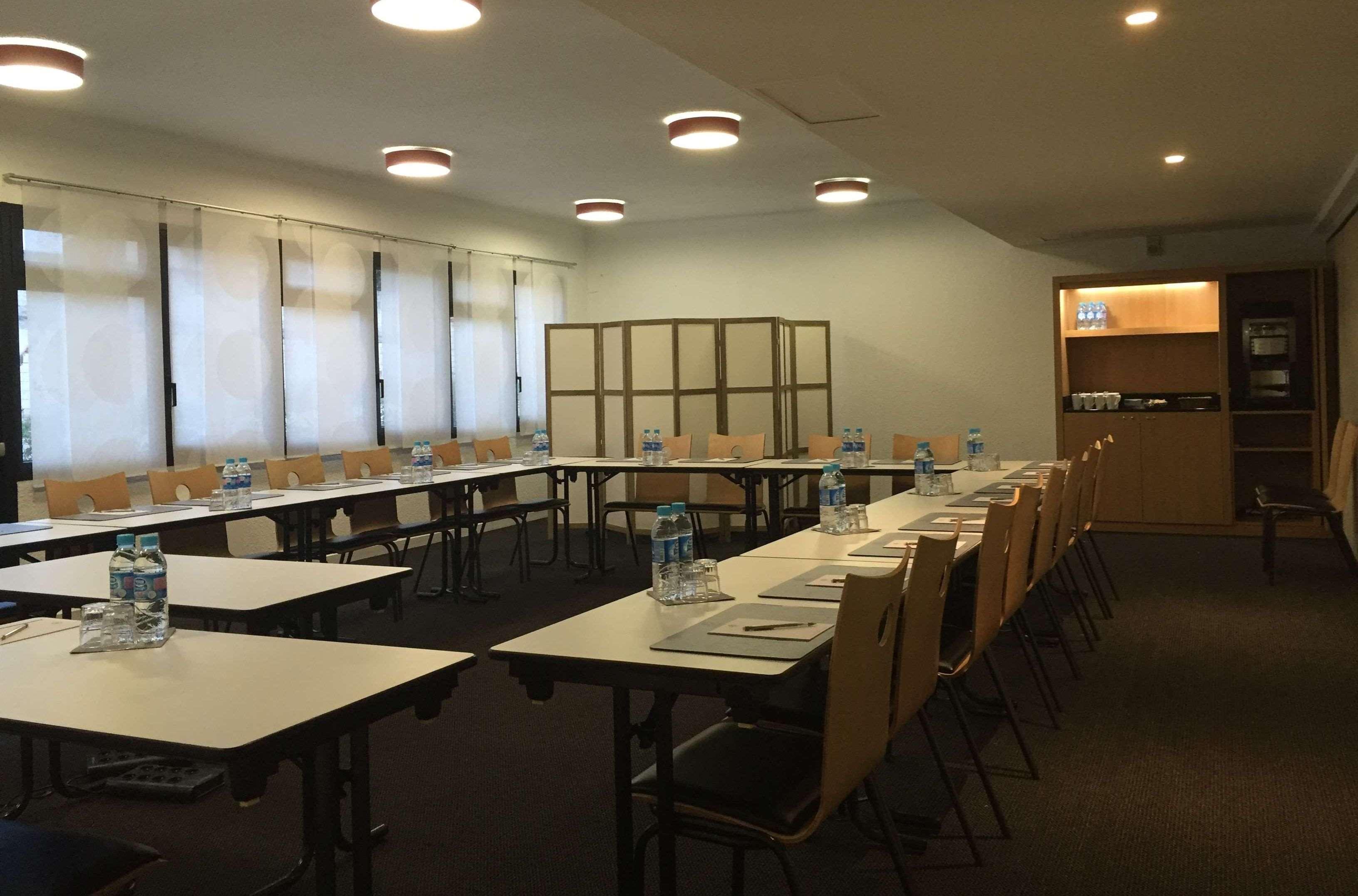 Kyriad Le Bourget Centre- Parc Des Expositions מראה חיצוני תמונה