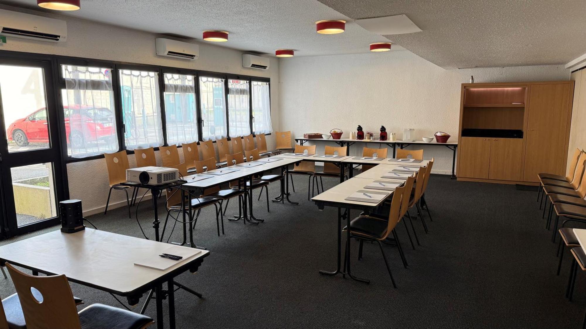 Kyriad Le Bourget Centre- Parc Des Expositions מראה חיצוני תמונה